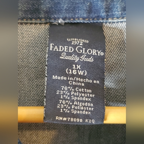 Faded Glory Womens XL(16W) Mid-Dark Wash Stretch Denim Jacket - Picture 3 of 8